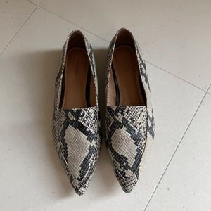 Halogen Kendra pointy toe loafer